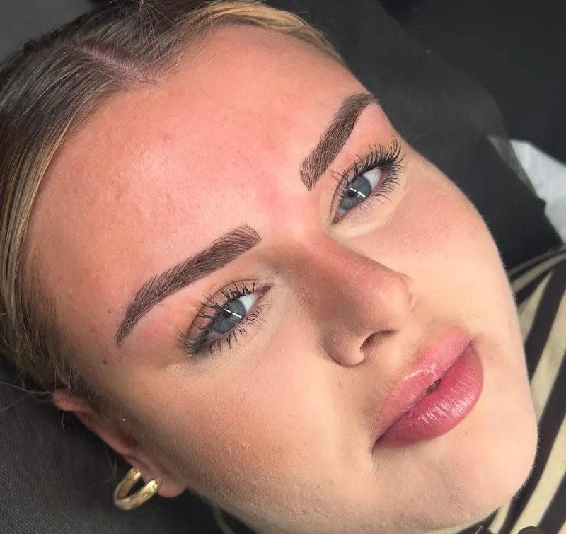 Microblading pelo a pelo en Sadelva Valencia